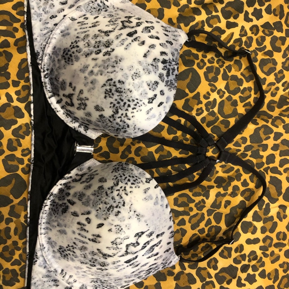 Victoria Secret snake skin pattern bra size 36C.